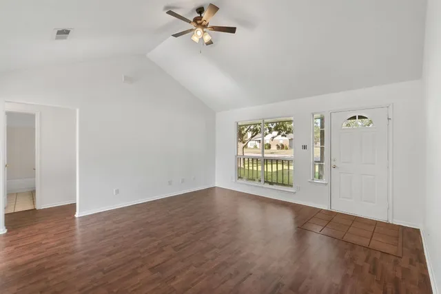 $295,000 | 710 Fallen Oak Drive, Bertram, TX 78605