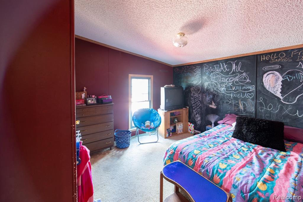 8610 Lohr Road Avoca, MI 48006 - Photo 17 of 37