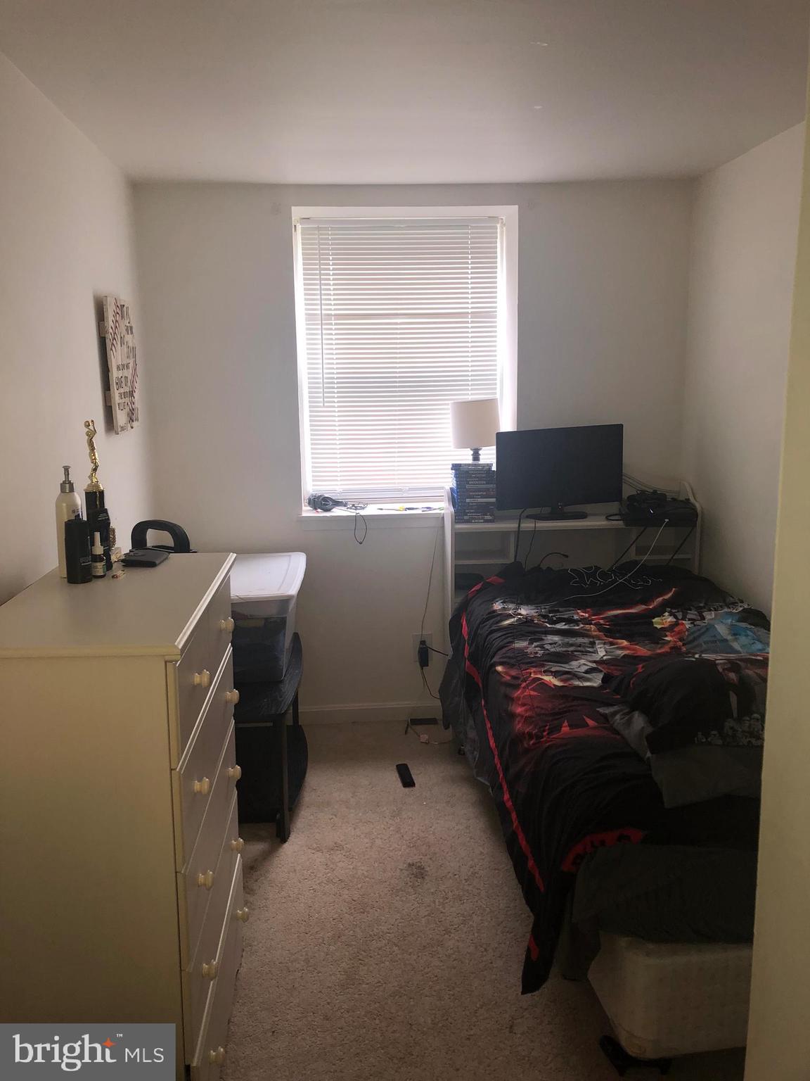 2956 Mallview Road Baltimore, MD 21230 - Photo 3 of 10 Bedroom