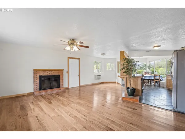 $449,000 | 8775 Fort Hill Road, Willamina, OR 97396