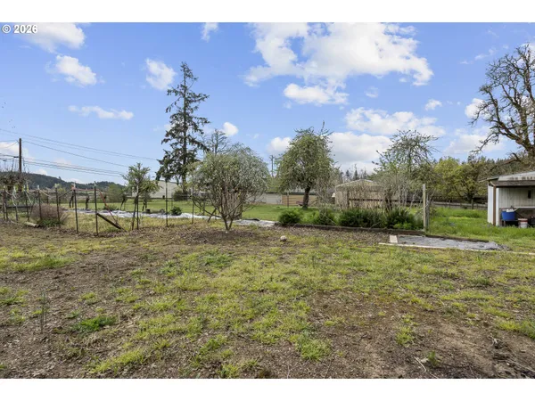 $449,000 | 8775 Fort Hill Road, Willamina, OR 97396