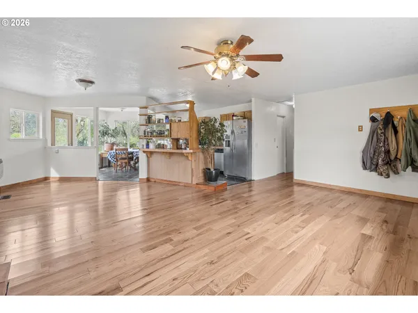 $449,000 | 8775 Fort Hill Road, Willamina, OR 97396