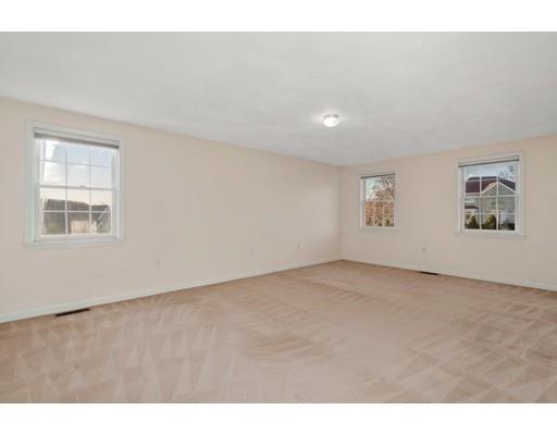 124 Raffaele Drive Waltham, MA 02452 - Photo 13 of 20 Gallery Image 13