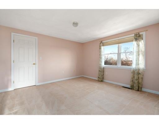 124 Raffaele Drive Waltham, MA 02452 - Photo 14 of 20 Gallery Image 14