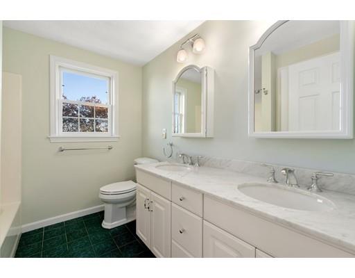 124 Raffaele Drive Waltham, MA 02452 - Photo 16 of 20 Gallery Image 16