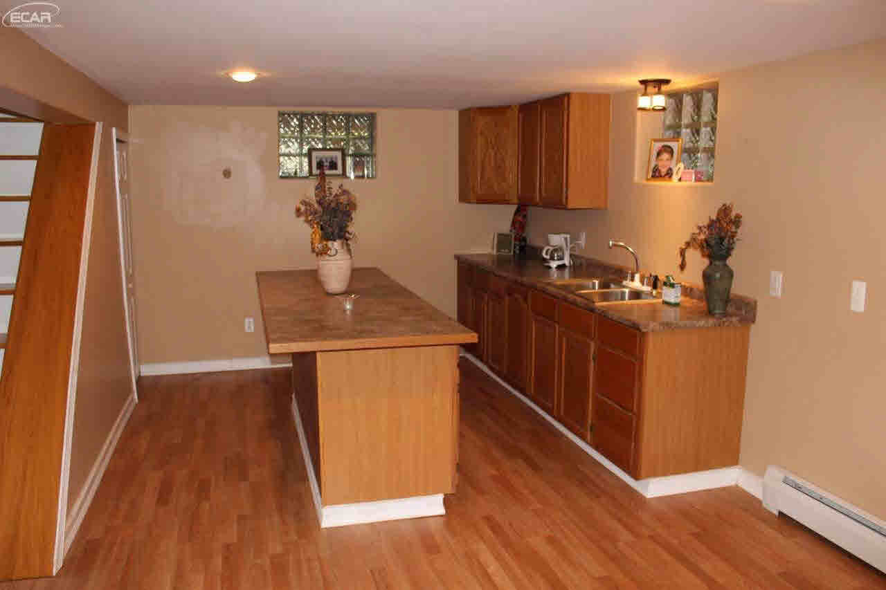 11380 East Mt Morris Road Davison, MI 48423 - Photo 28 of 34 21187706-27.JPG