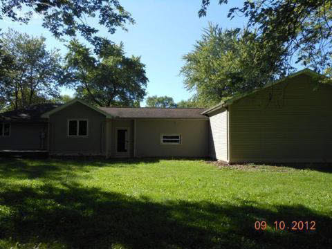6137 East Potter Road Davison, MI 48423 - Photo 3 of 14 20169453-2.JPG