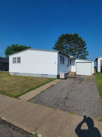 $119,900 | 14 Hemlock Circle, Babbitt, MN 55706