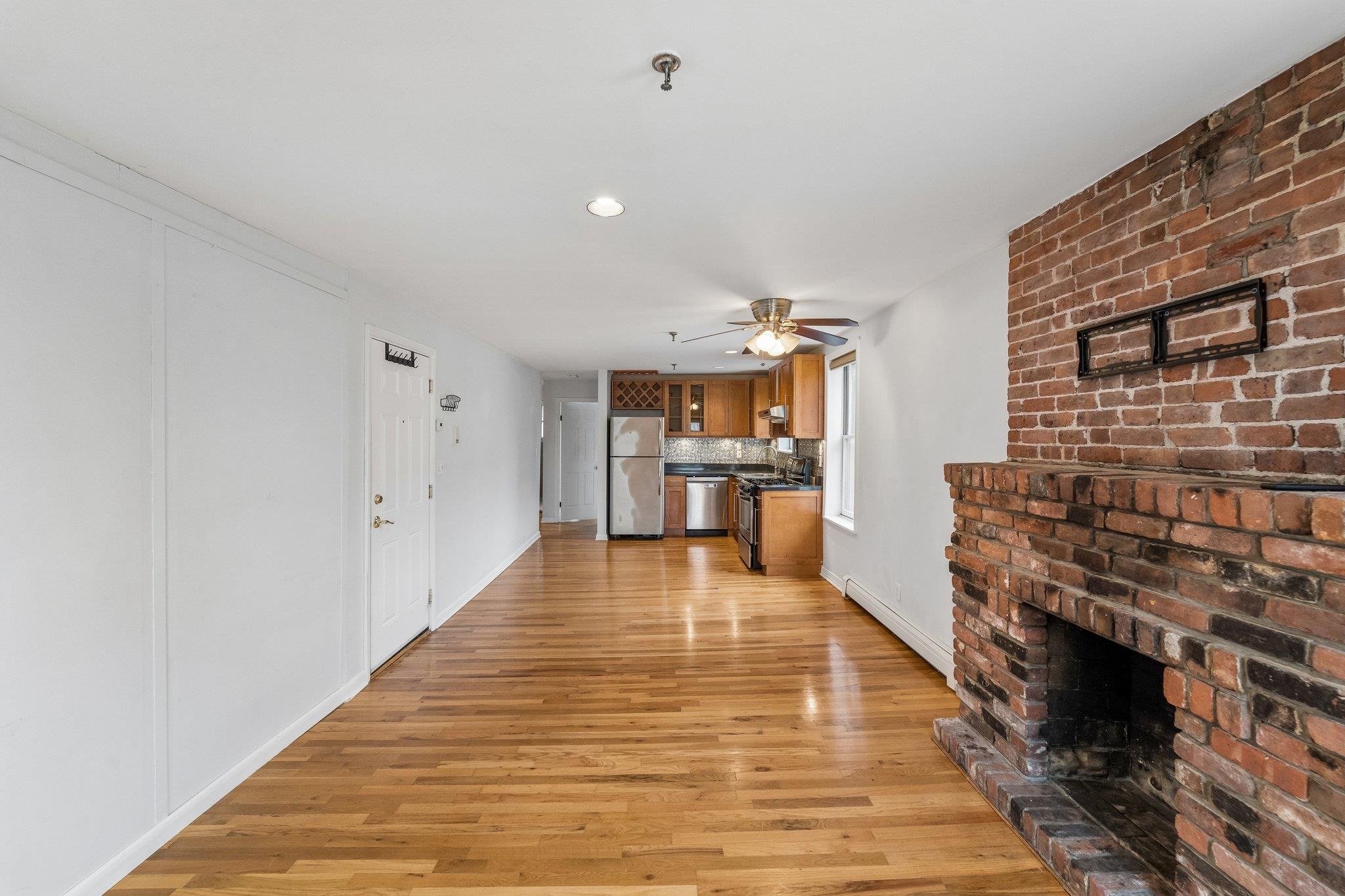 369 1st Street, Unit 3 Hoboken, NJ 07030 - Photo 10 of 20
