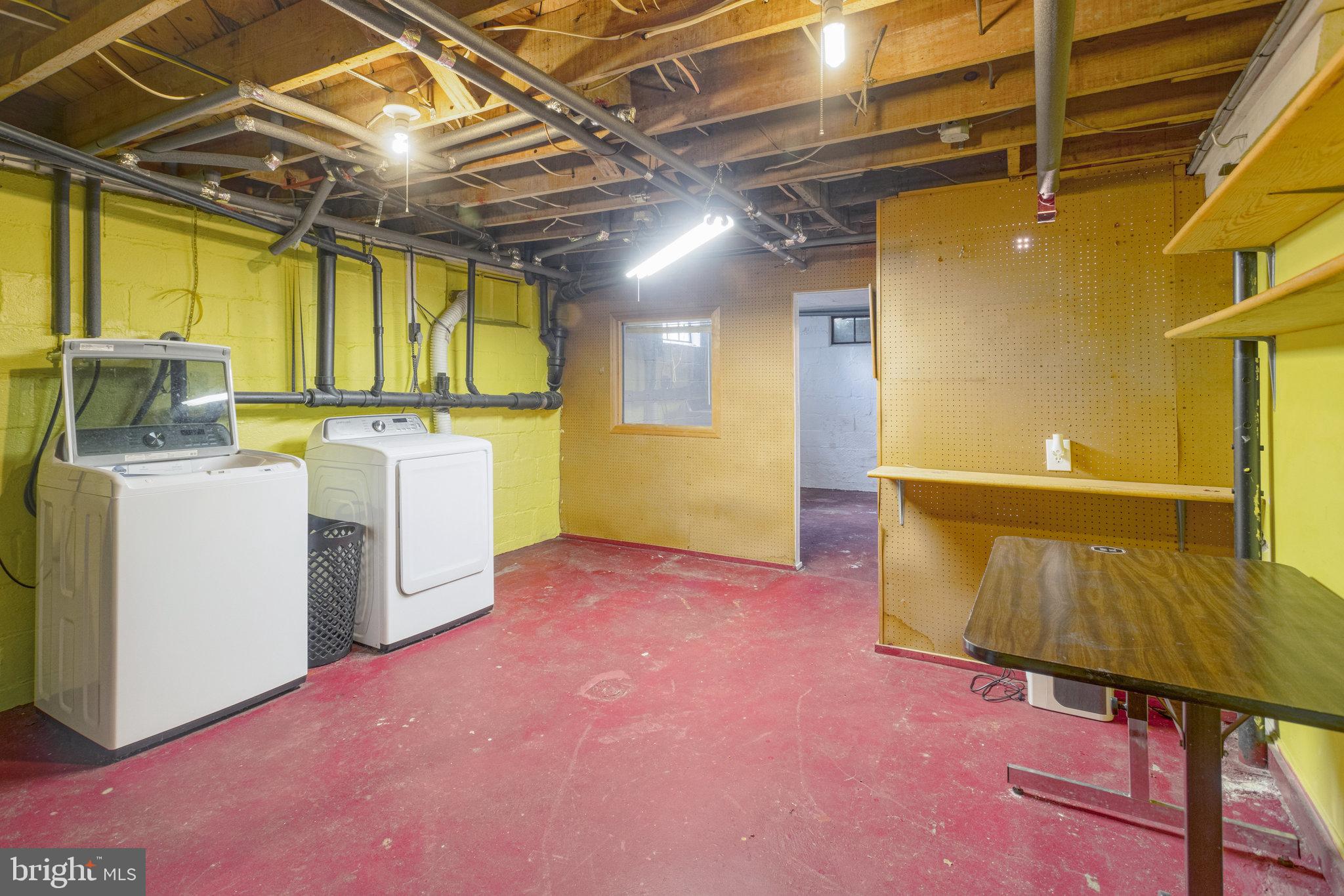 19310 Weaver Road Triangle, VA 22172 - Photo 31 of 43 Basement w/ New Washer/Dryer
