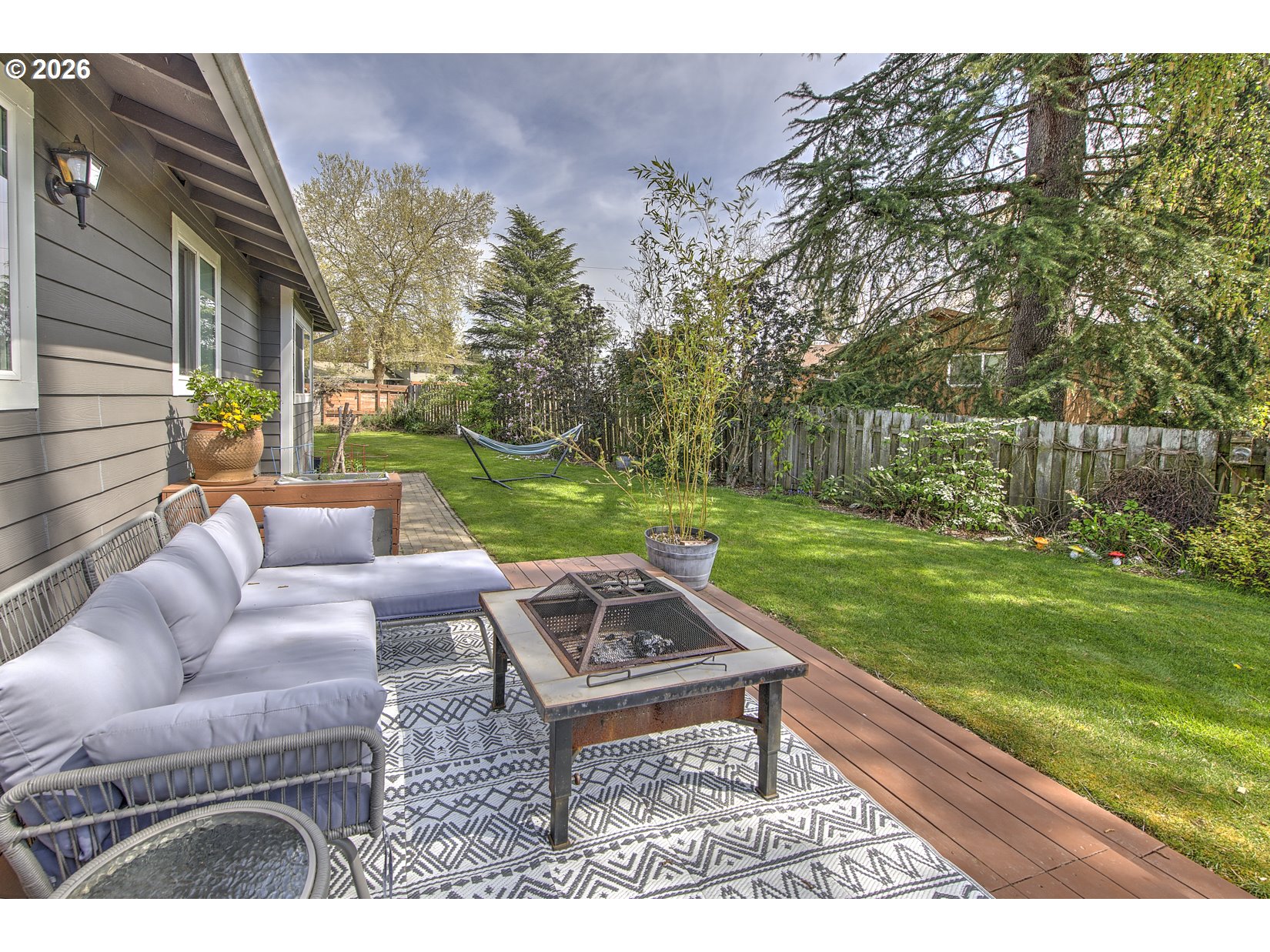 16020 Southwest Rosa Road Beaverton, OR 97007 - Photo 40 of 42 a garden view with a seating space