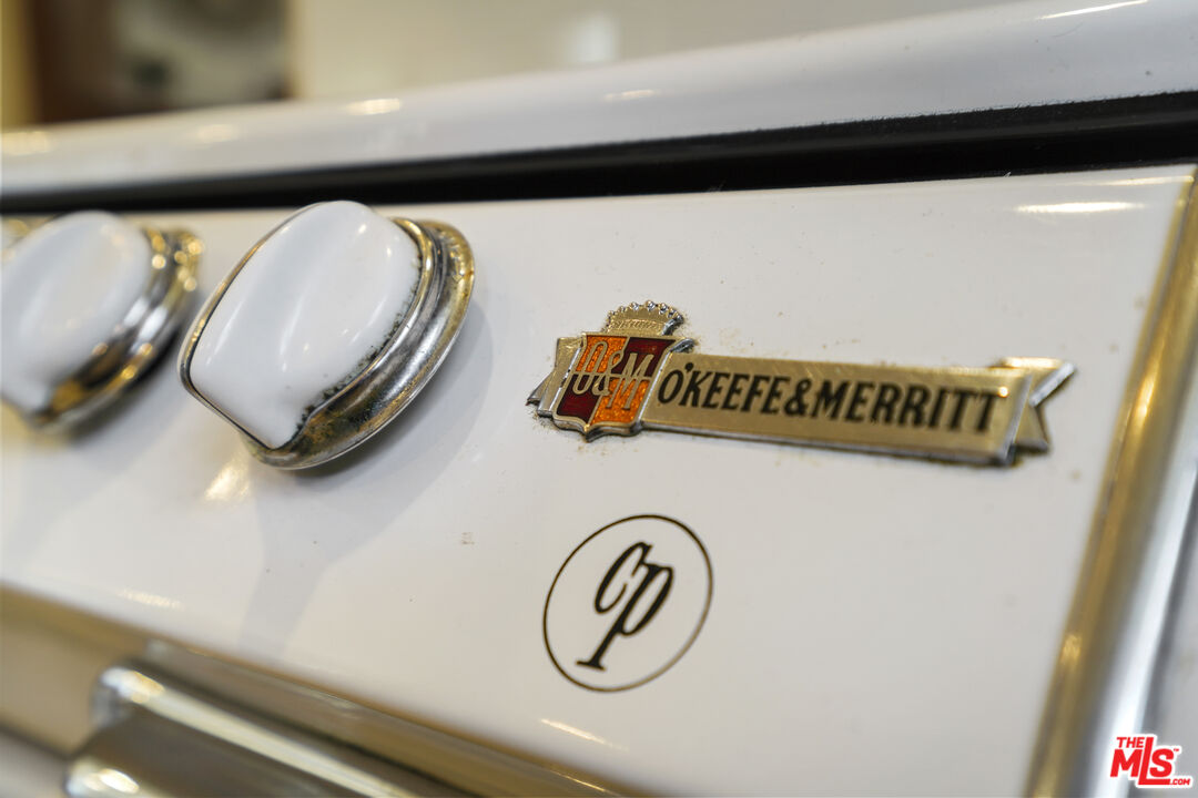 337 Cherry Avenue Long Beach, CA 90802 - Photo 23 of 52 a close view of tap