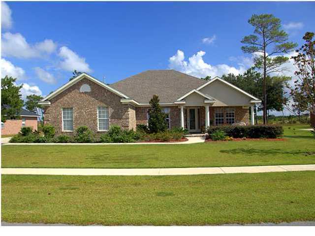 302 Clubhouse Freeport, FL 32439 - Photo 1 of 26