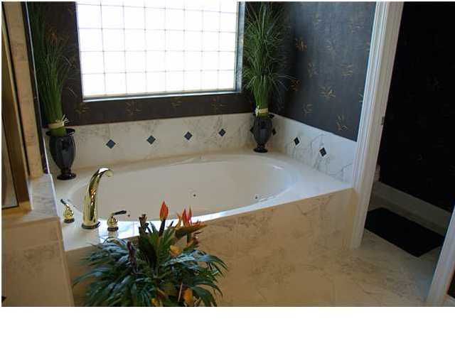 302 Clubhouse Freeport, FL 32439 - Photo 16 of 26
