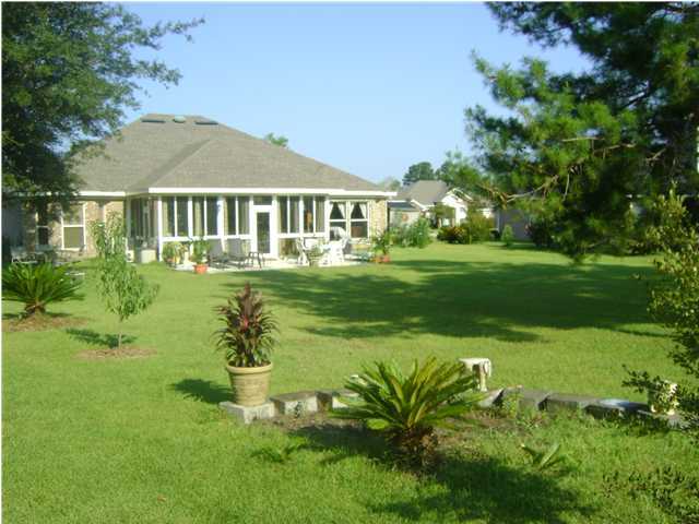 302 Clubhouse Freeport, FL 32439 - Photo 24 of 26