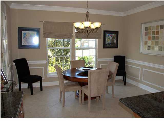 302 Clubhouse Freeport, FL 32439 - Photo 10 of 26