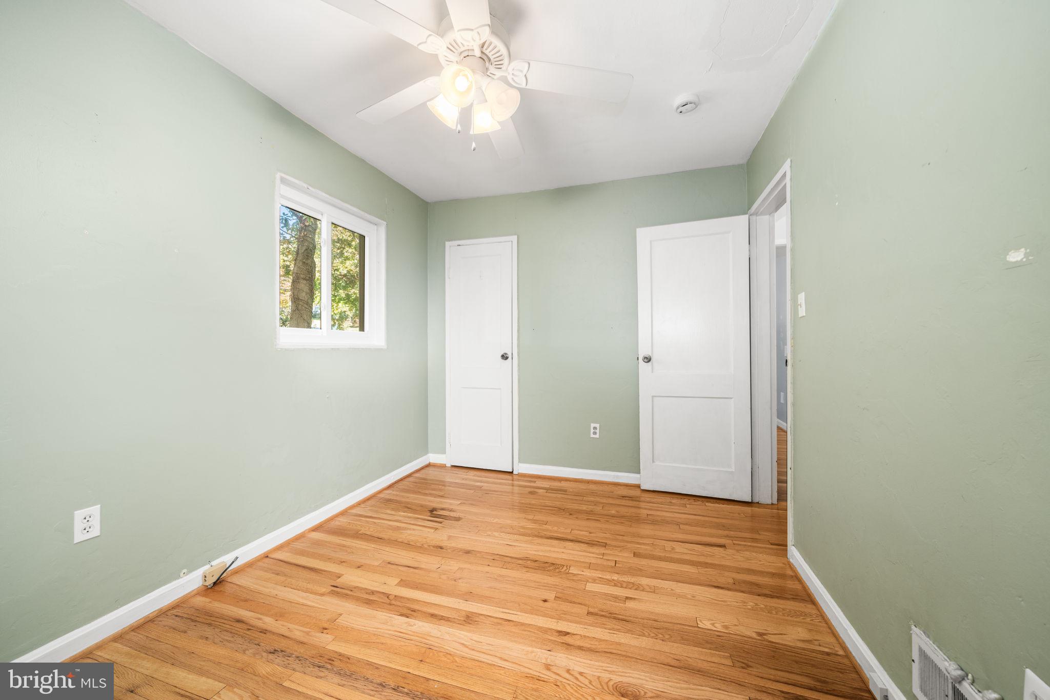 3924 Taney Avenue Alexandria, VA 22304 - Photo 22 of 57 a view of empty room with wooden floor