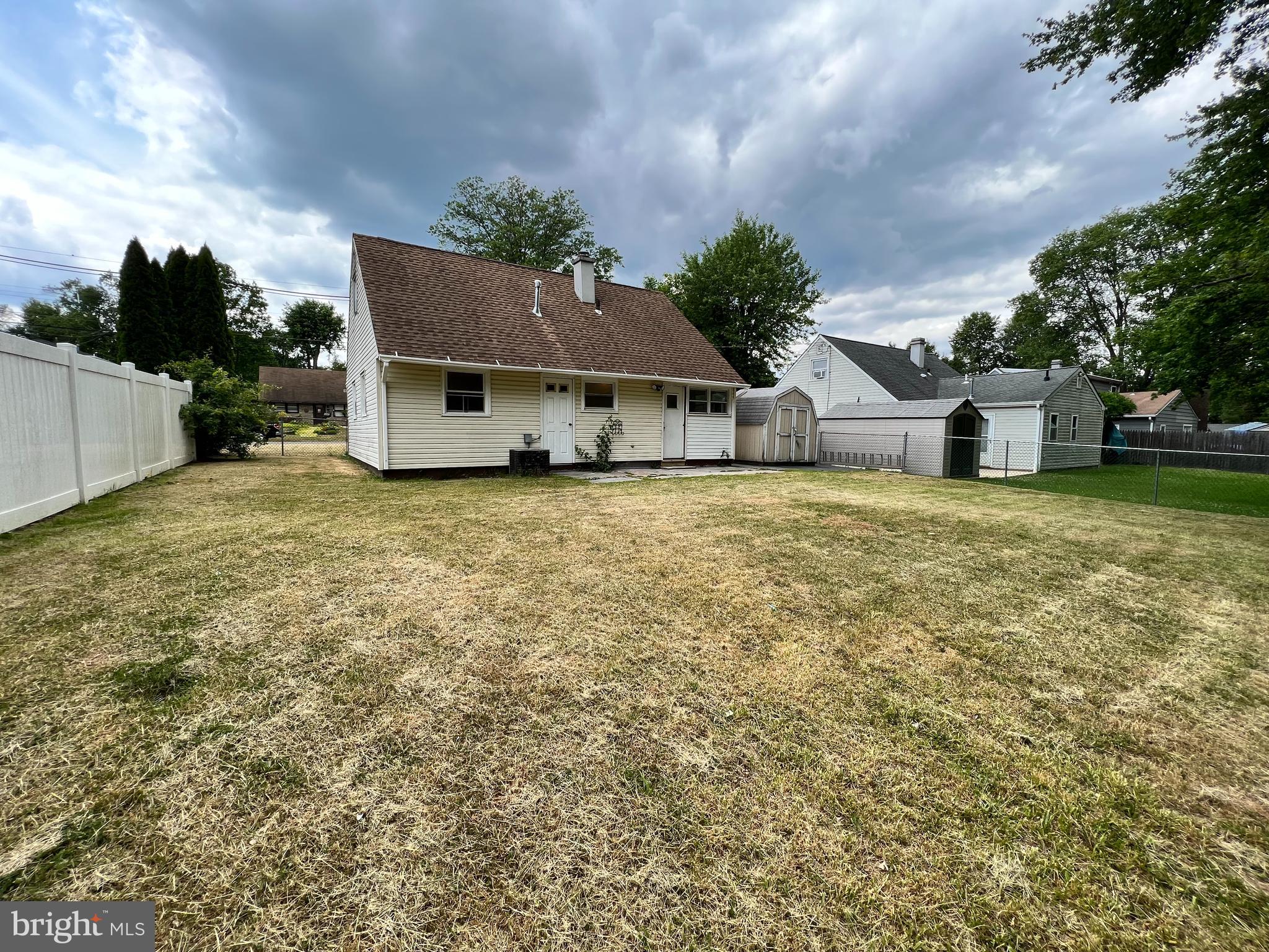 1008 Terrace Boulevard Trenton, NJ 08618 - Photo 18 of 18 an outdoor space with garden view