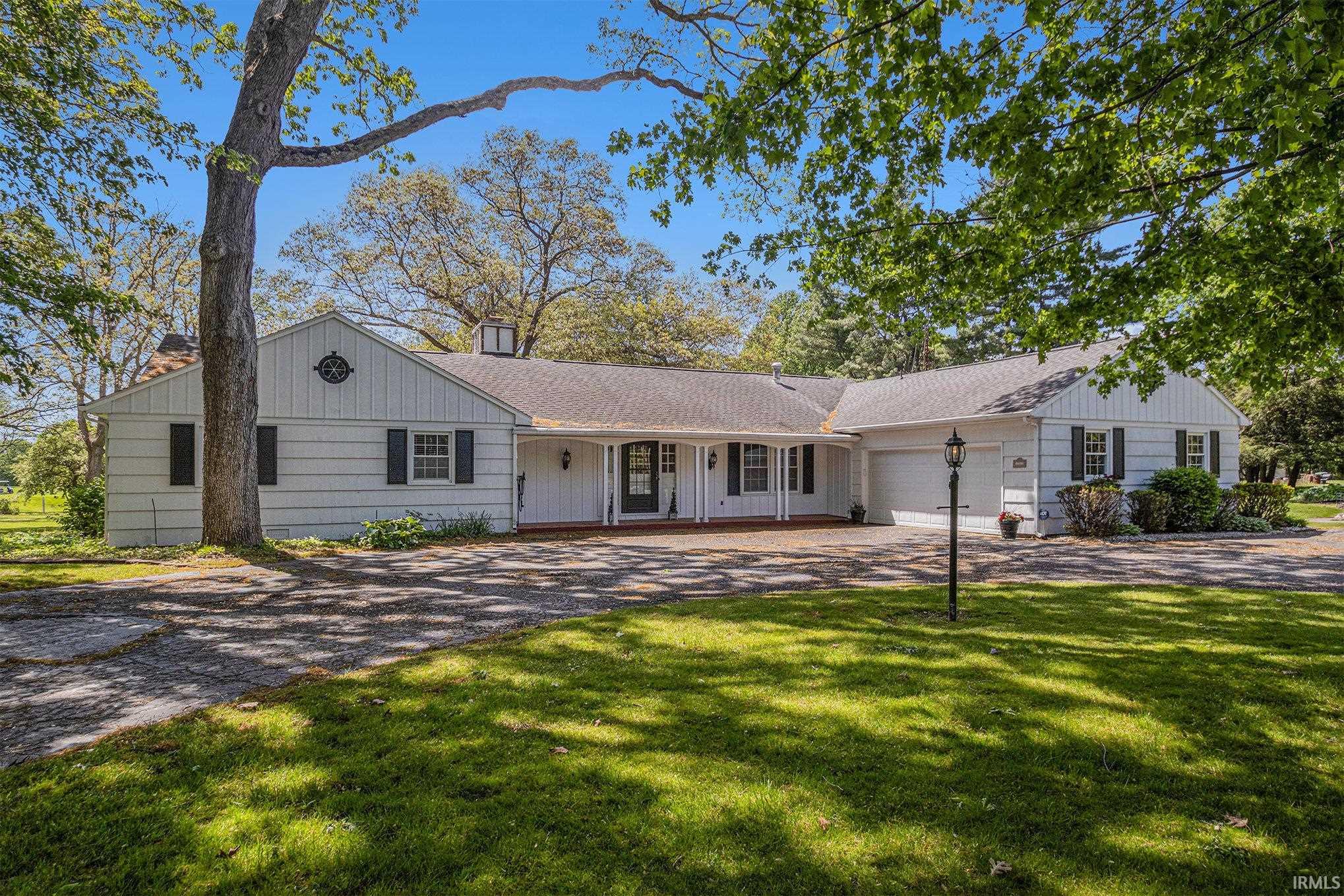 55735 Country Club Road South Bend, IN 46619 - Photo 1 of 27 Gallery Image 1