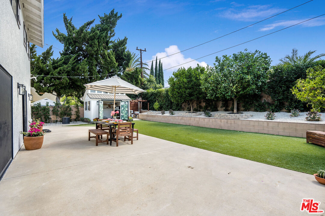 1084 Sycamore Drive Simi Valley, CA 93065 - Photo 28 of 29