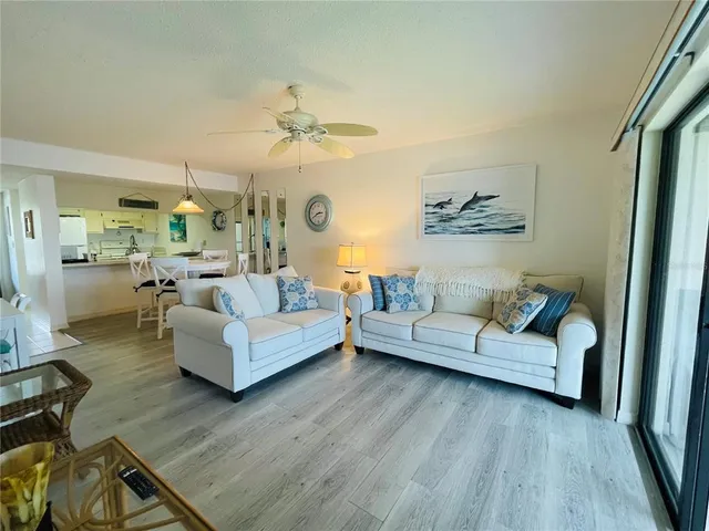 $2,700 | 4000 Oakview Drive, Unit L9, Port Charlotte, FL 33980