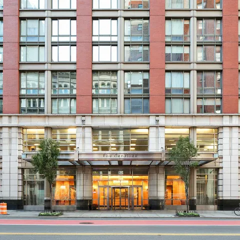 $5,400 | 60 West 23rd Street, Unit 812 | Flatiron