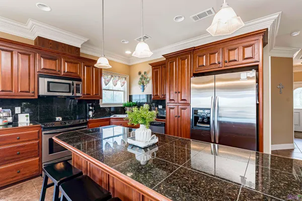 $690,000 | 7747 Miller Street, Ventress, LA 70783