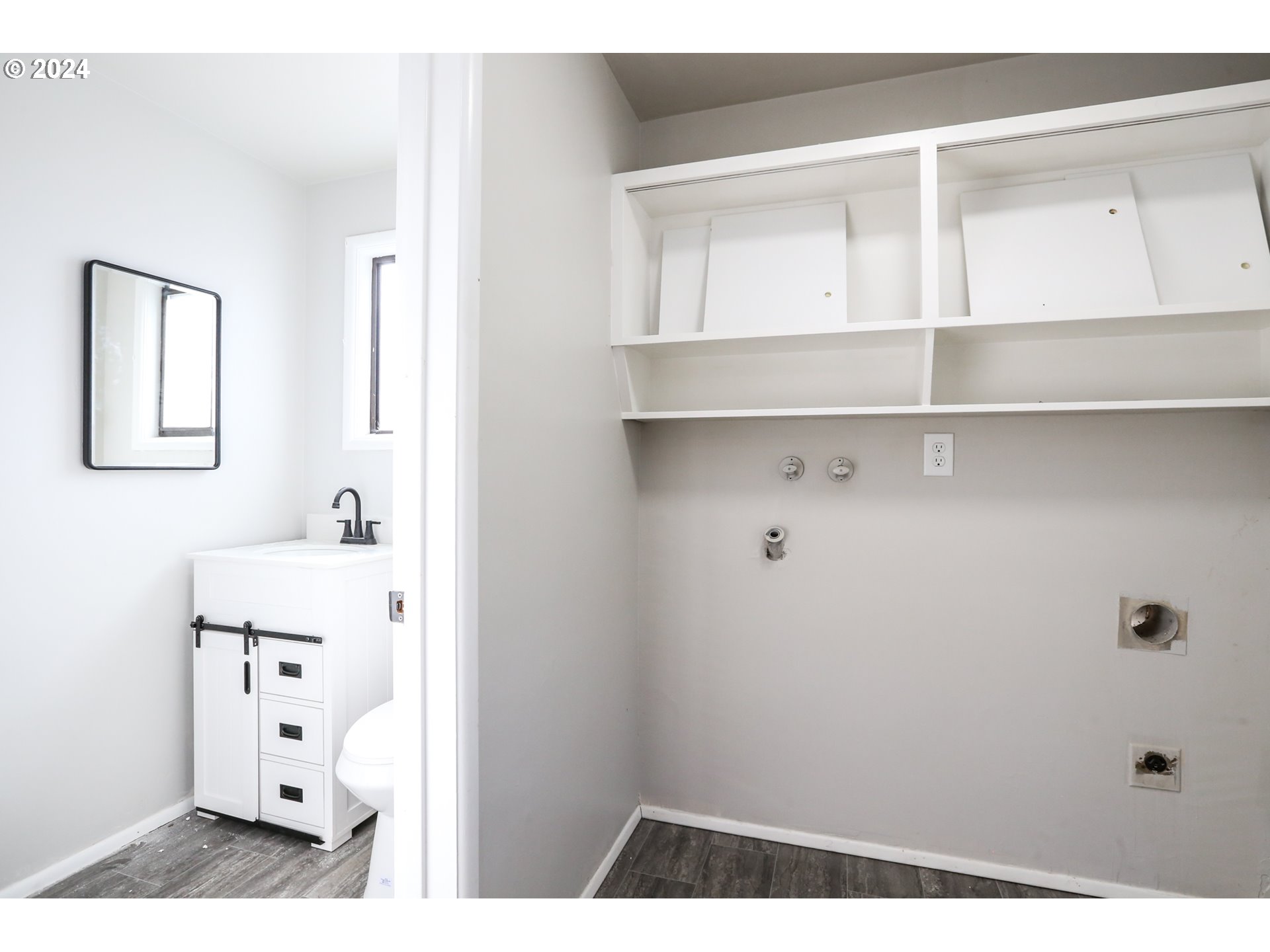 805 Kelly Lane Eugene, OR 97404 - Photo 22 of 31 a view of cabinet with white walls