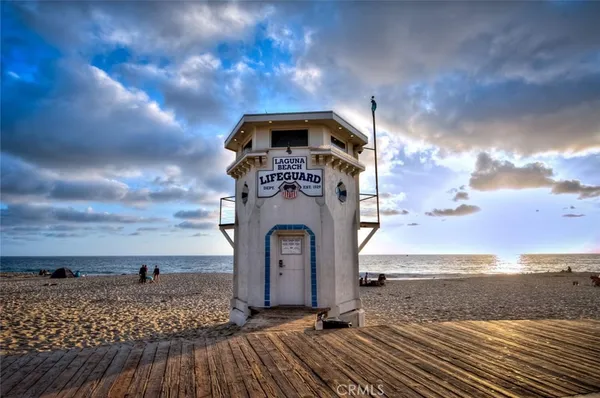 $2,975 | 350 Y Place, Unit D, Laguna Beach, CA 92651
