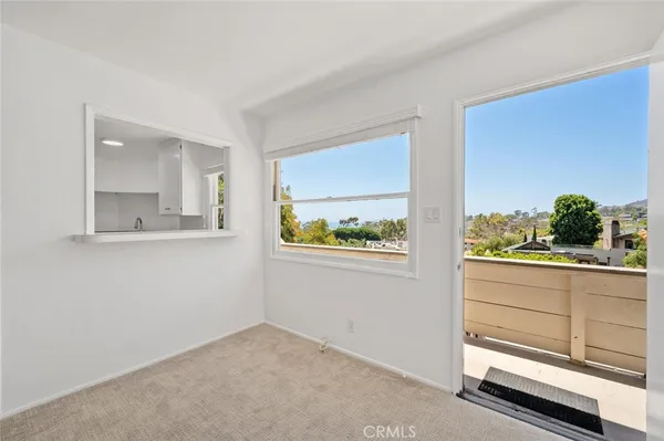 $2,975 | 350 Y Place, Unit D, Laguna Beach, CA 92651