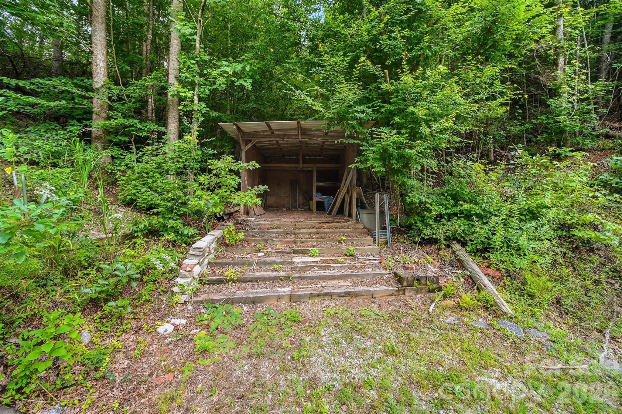 3131 Shallow Creek Road Lenoir, NC 28645 - Photo 38 of 44 Gallery Image 38
