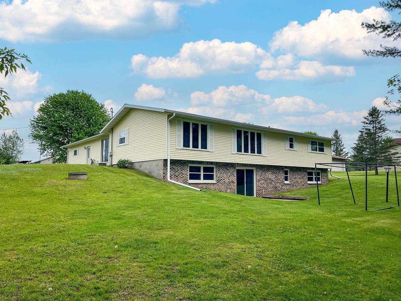 N1271 Wisconsin River Road Merrill, WI 54452 - Photo 1 of 36 Gallery Image 1