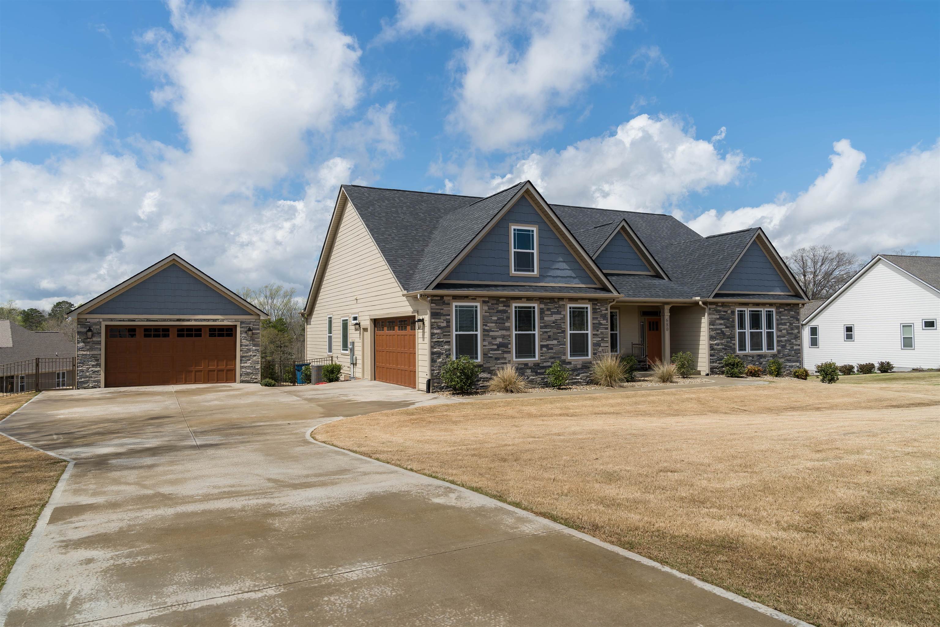 680 East Ridge Water Drive Chesnee, SC 29323 - Photo 3 of 36 Gallery Image 3