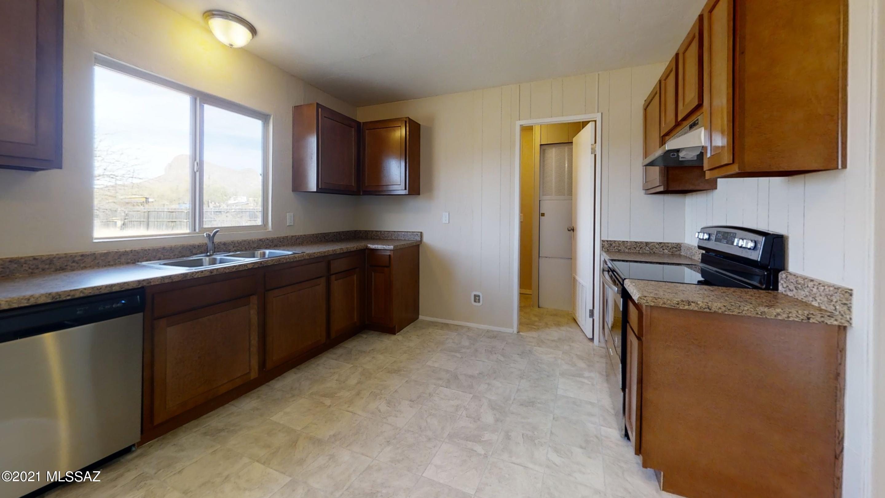 10800 West Mars Road Tucson, AZ 85743 - Photo 15 of 37 Gallery Image 15