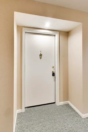 $392,500 | 308 North Happ Road, Unit 108, Northfield, IL 60093