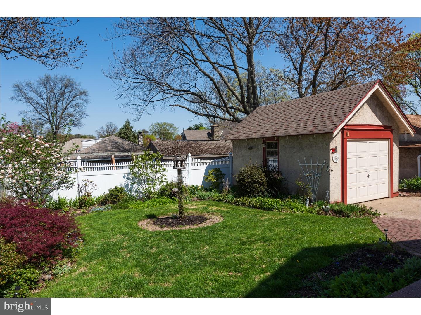 344 Strathmore Road Havertown, PA 19083 - Photo 17 of 20 Garage