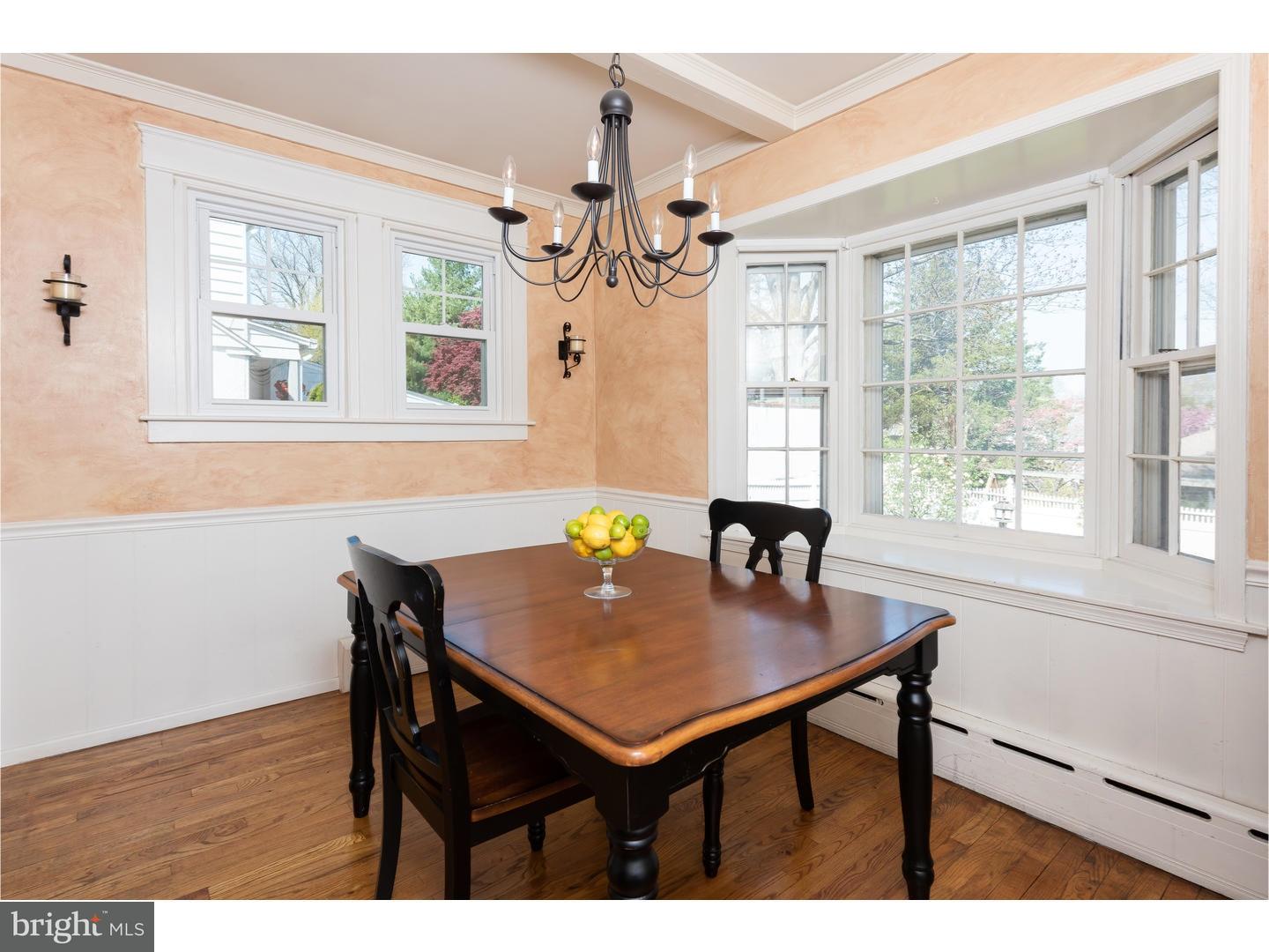 344 Strathmore Road Havertown, PA 19083 - Photo 9 of 20 Breakfast Room