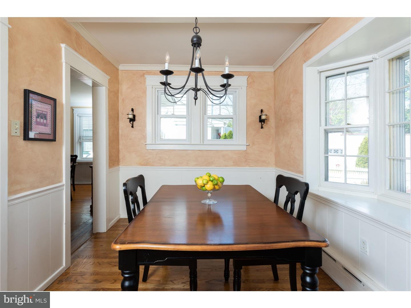 344 Strathmore Road Havertown, PA 19083 - Photo 10 of 20 Breakfast Room
