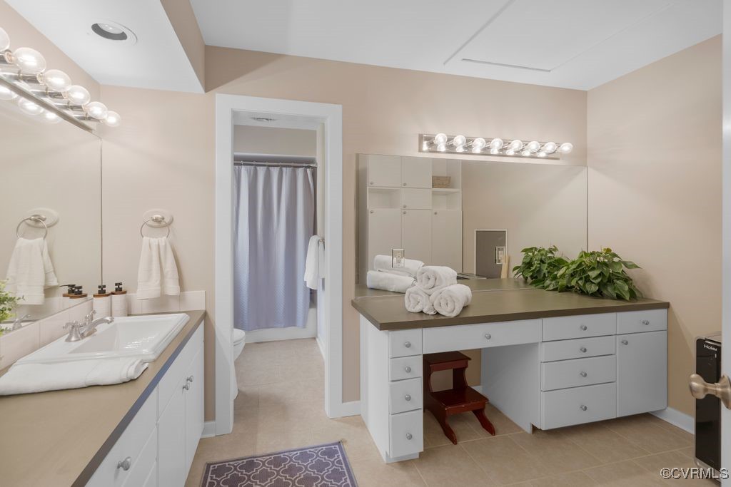 532 Fords Road Manakin-Sabot, VA 23103 - Photo 26 of 46 a bathroom with a granite countertop sink and a mirror