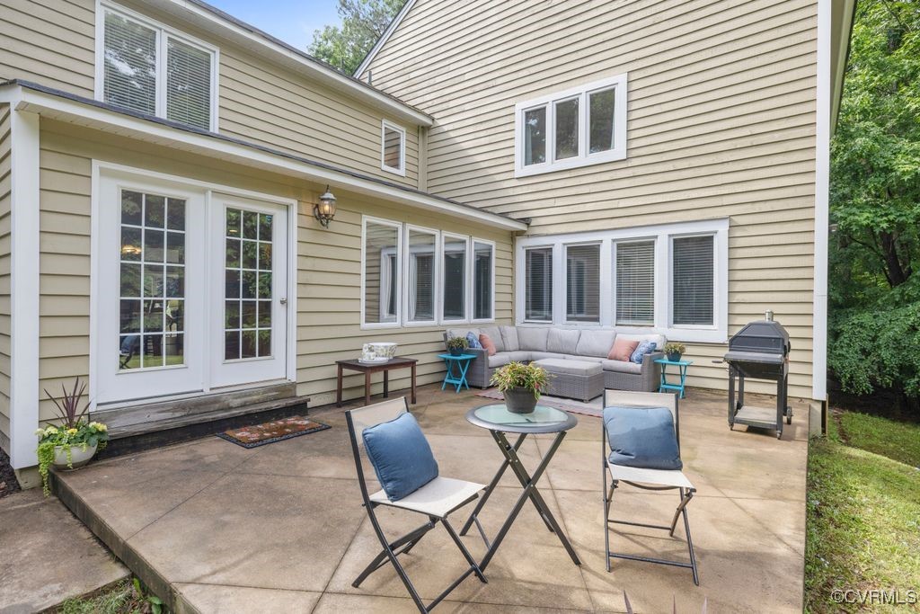 532 Fords Road Manakin-Sabot, VA 23103 - Photo 34 of 46 a backyard of a house with outdoor seating