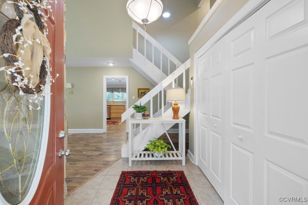 532 Fords Road Manakin-Sabot, VA 23103 - Photo 4 of 46 a view of an entryway with wooden floor