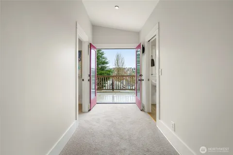 $1,299,000 | 1617 33rd Avenue, Seattle, WA 98122