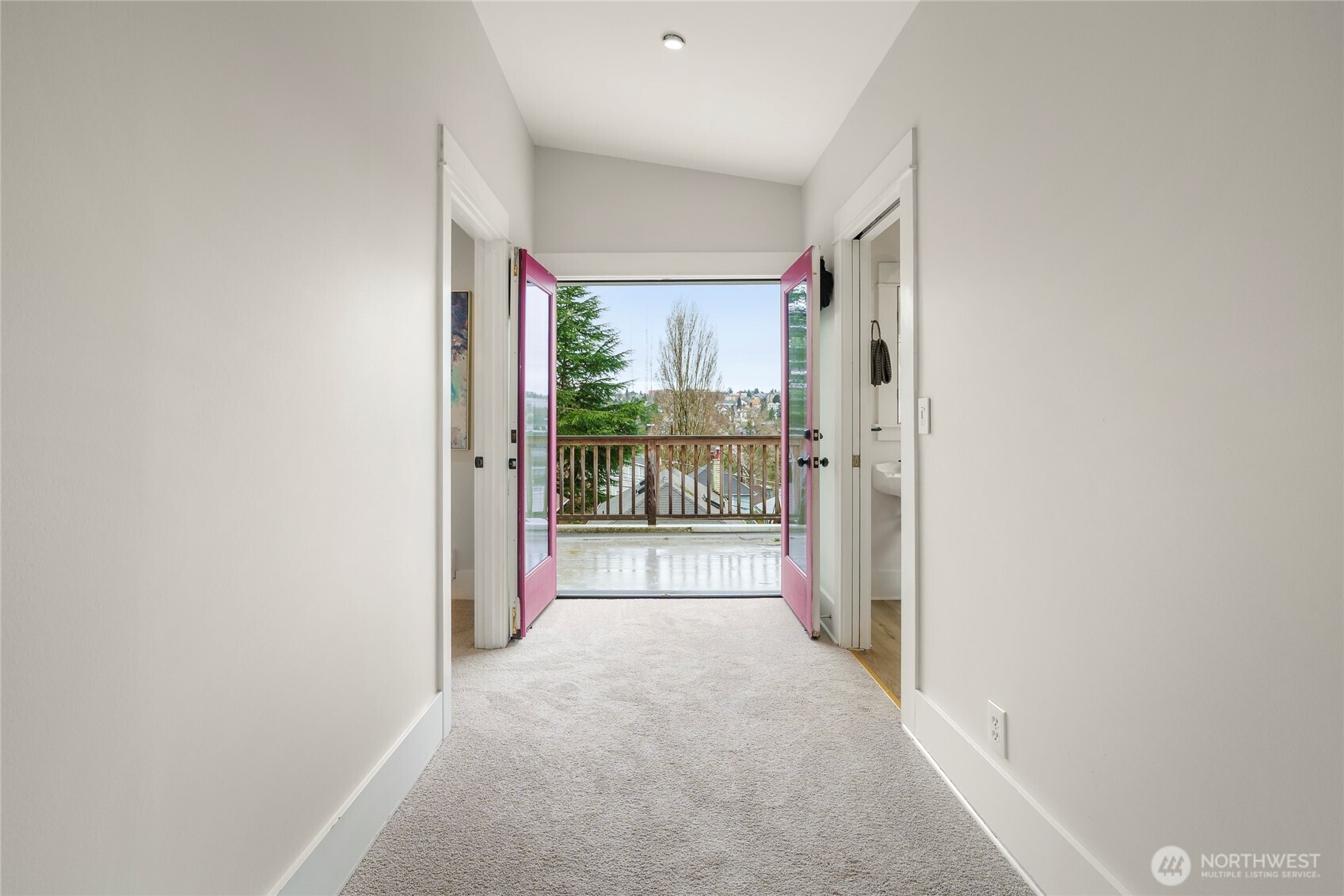 1617 33rd Avenue Seattle, WA 98122 - Photo 18 of 40
