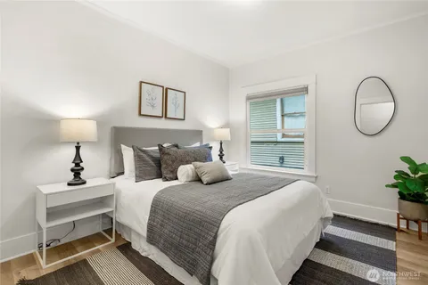 $1,299,000 | 1617 33rd Avenue, Seattle, WA 98122