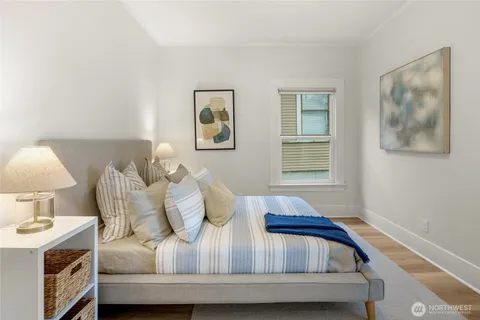 $1,299,000 | 1617 33rd Avenue, Seattle, WA 98122