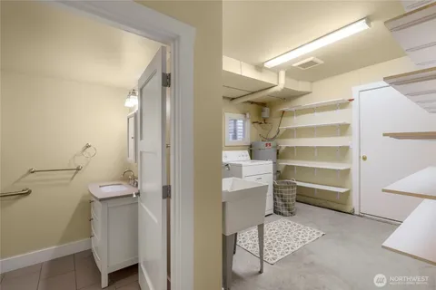 $1,299,000 | 1617 33rd Avenue, Seattle, WA 98122