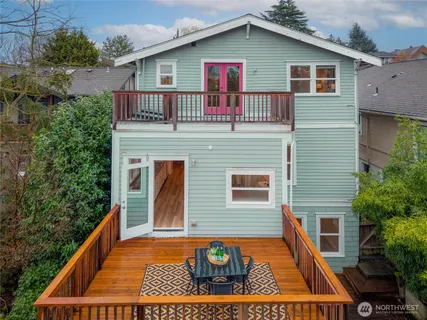 $1,299,000 | 1617 33rd Avenue, Seattle, WA 98122