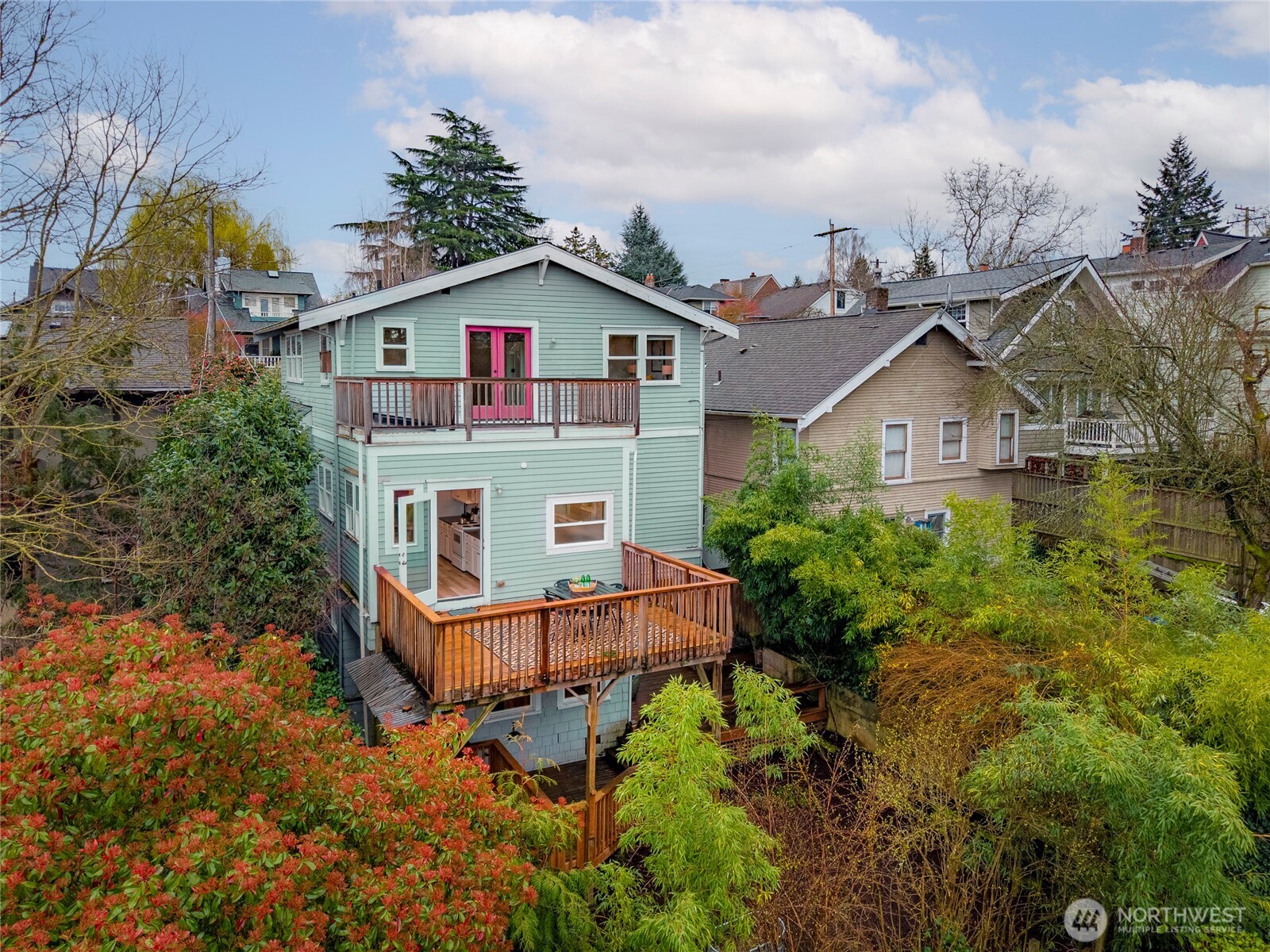 1617 33rd Avenue Seattle, WA 98122 - Photo 36 of 40