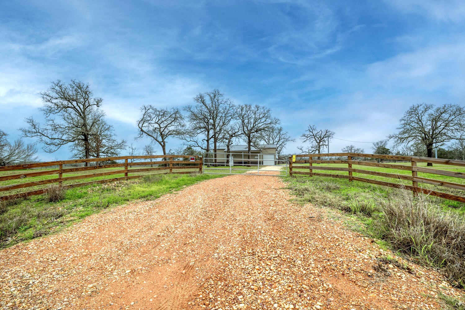 3747 Sparta Field Road Flatonia, TX 78941 - Photo 8 of 37 a view of a park with large trees