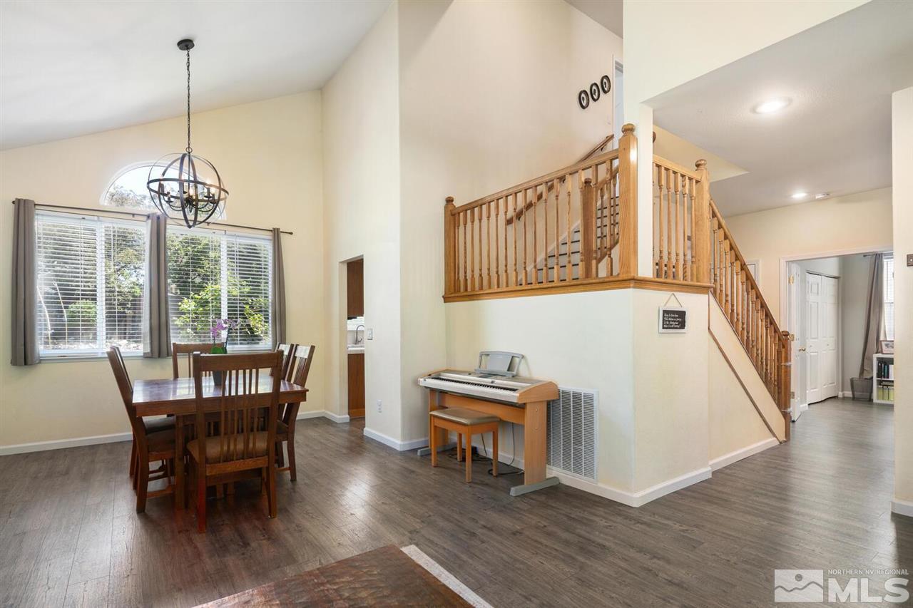 3943 Aspendale Drive Reno, NV 89503 - Photo 4 of 35 Photo 4